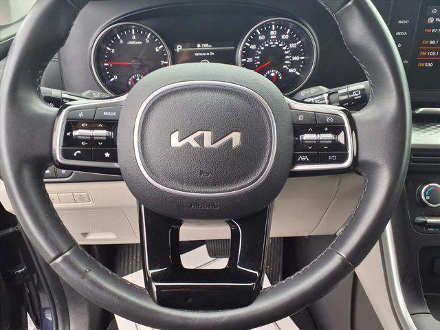 used 2024 Kia Carnival car, priced at $29,250