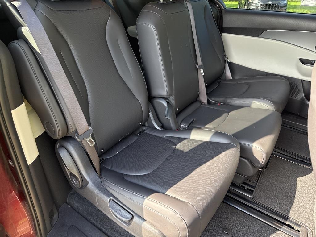 used 2023 Kia Carnival car, priced at $32,599
