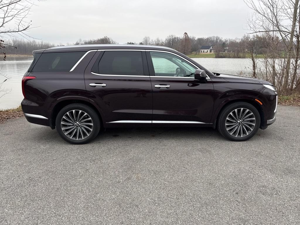 used 2024 Hyundai Palisade car, priced at $40,112