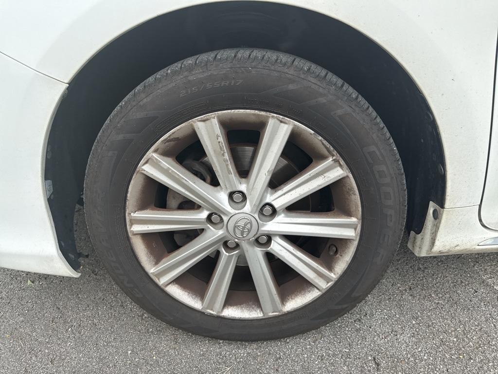 used 2014 Toyota Camry car, priced at $9,712