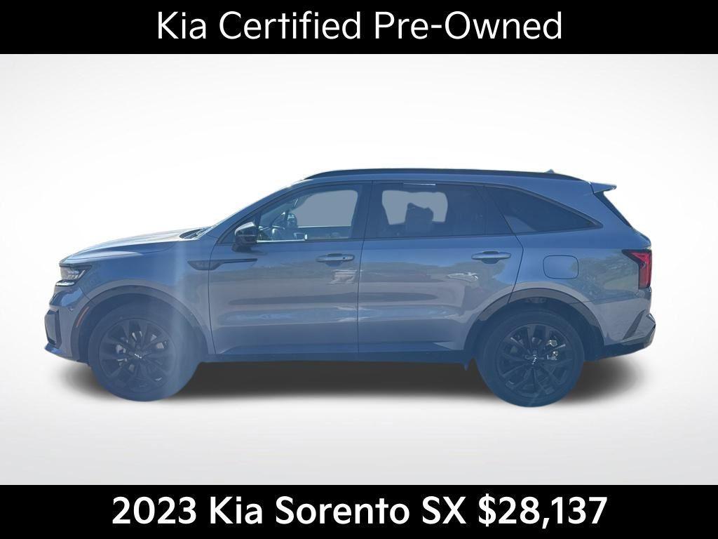 used 2023 Kia Sorento car, priced at $28,137
