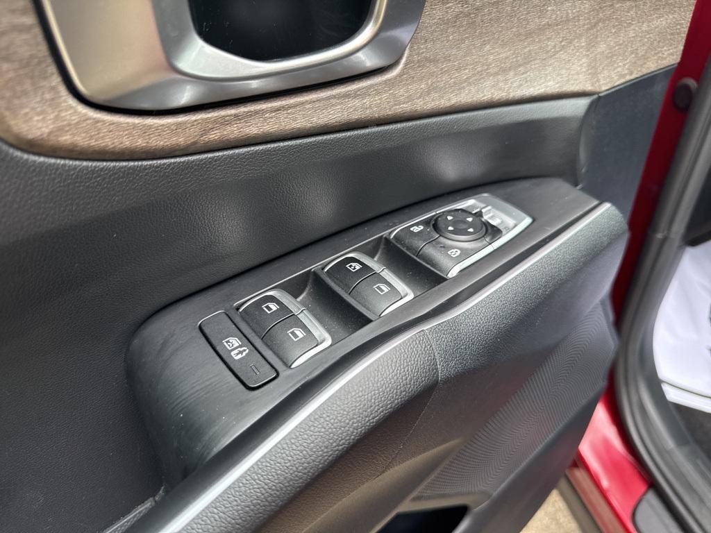 used 2023 Kia Sorento car, priced at $29,544