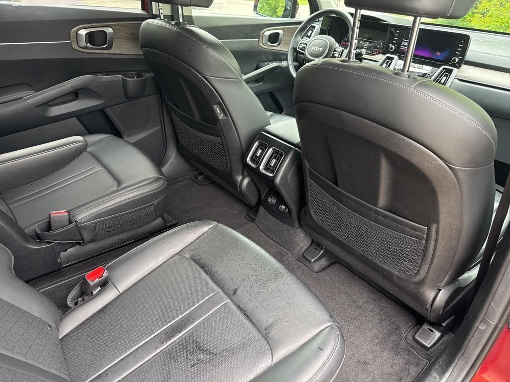 used 2023 Kia Sorento car, priced at $29,544