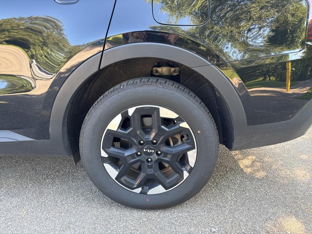 used 2024 Kia Sorento car, priced at $29,999