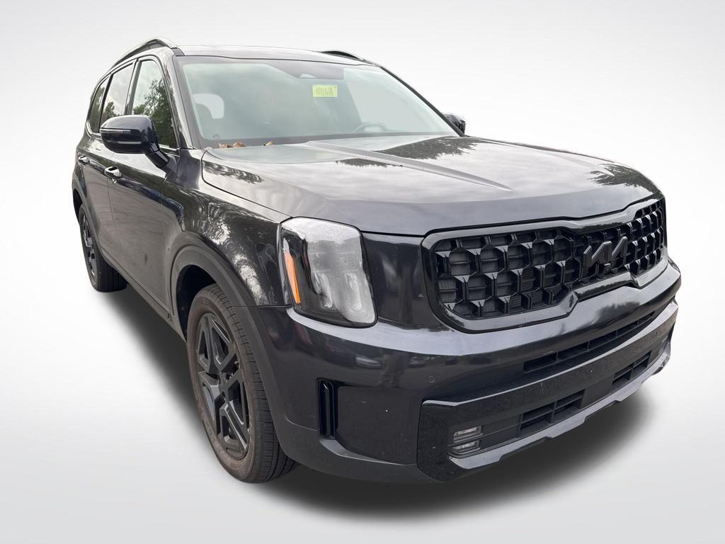 used 2025 Kia Telluride car, priced at $47,290