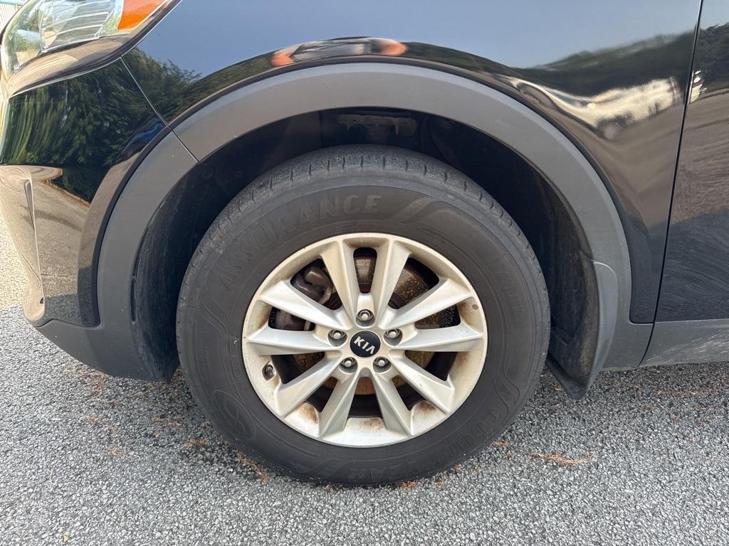 used 2019 Kia Sorento car, priced at $12,580