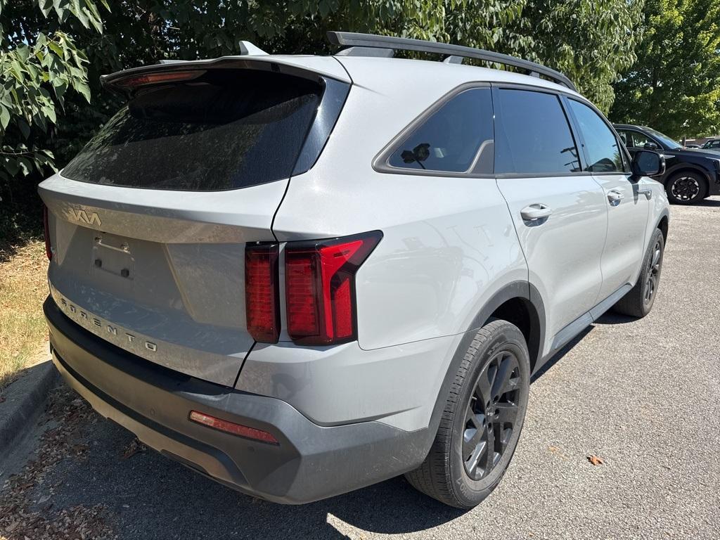 used 2022 Kia Sorento car, priced at $29,267