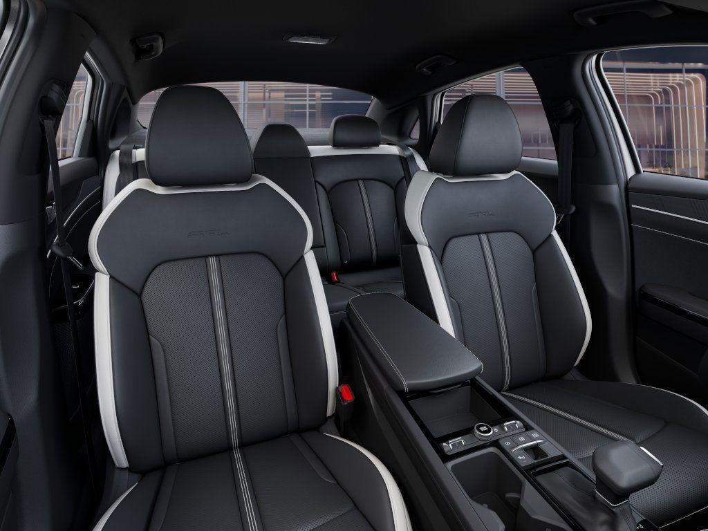 new 2025 Kia K5 car, priced at $30,125