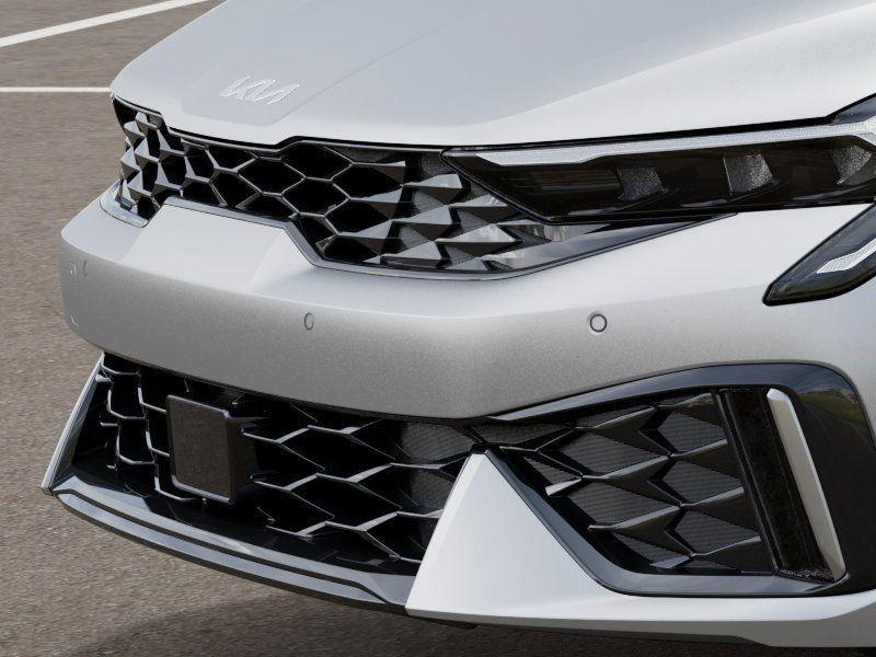 new 2025 Kia K5 car, priced at $30,125