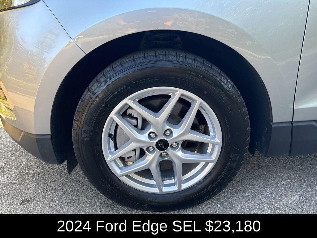 used 2024 Ford Edge car, priced at $23,180