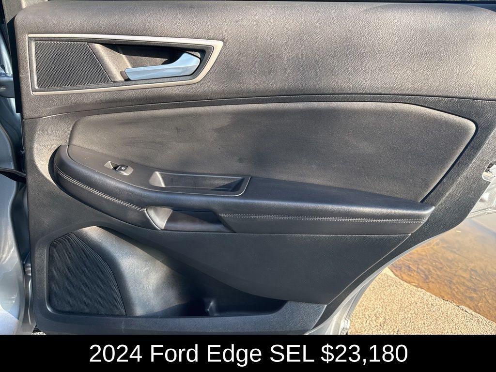 used 2024 Ford Edge car, priced at $23,180