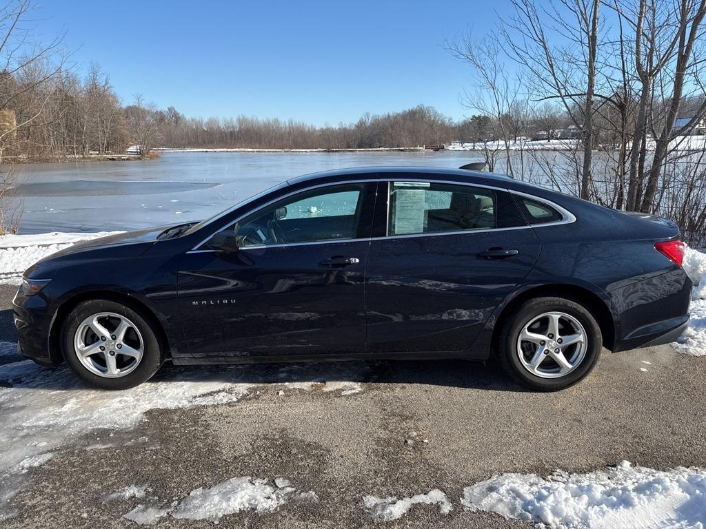 used 2017 Chevrolet Malibu car, priced at $13,614