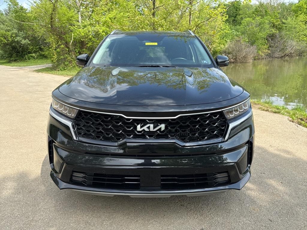 used 2023 Kia Sorento Hybrid car, priced at $32,324