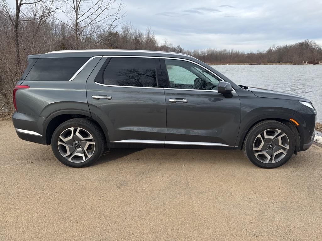 used 2024 Hyundai Palisade car, priced at $39,589