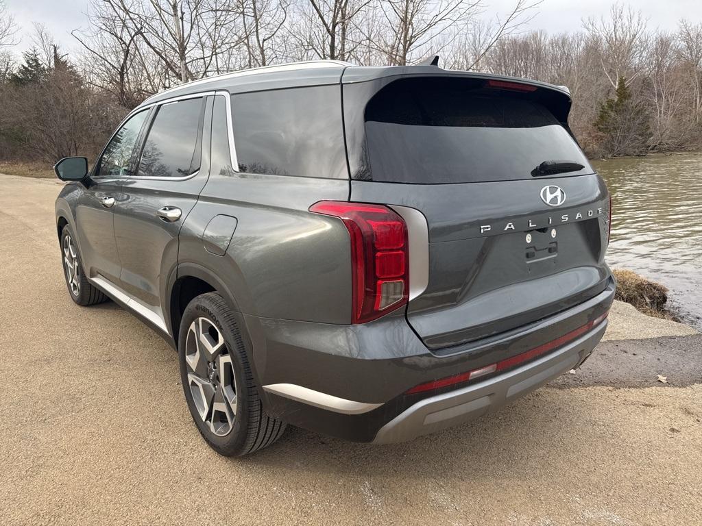 used 2024 Hyundai Palisade car, priced at $39,589