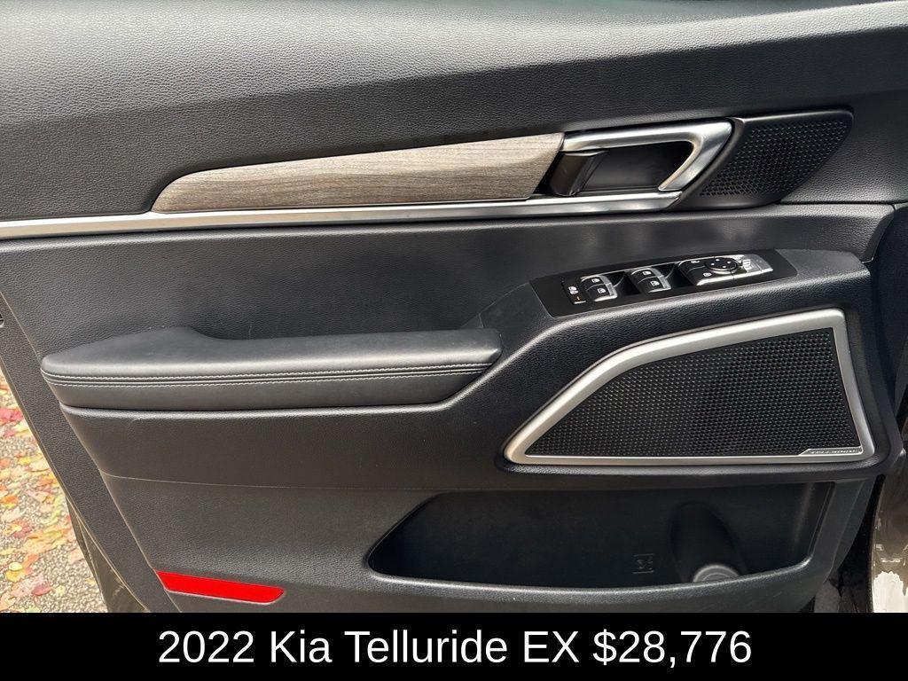 used 2022 Kia Telluride car, priced at $28,776