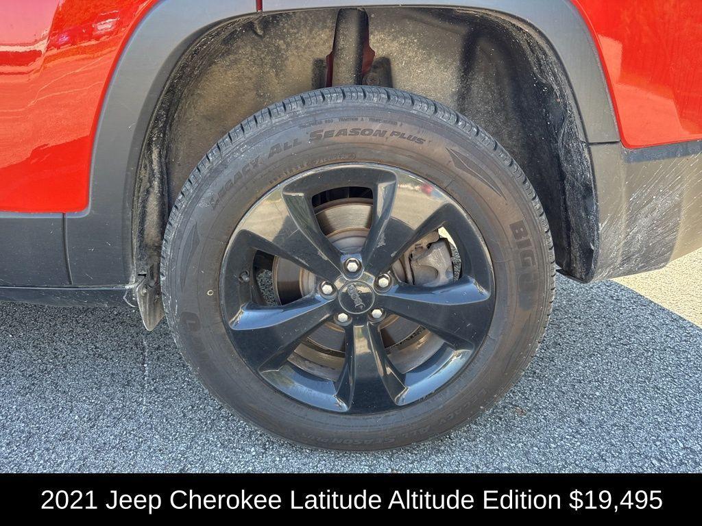 used 2021 Jeep Cherokee car, priced at $19,495