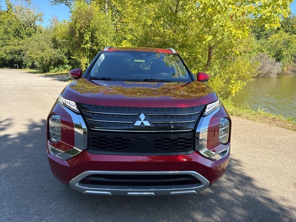 used 2023 Mitsubishi Outlander PHEV car, priced at $27,901