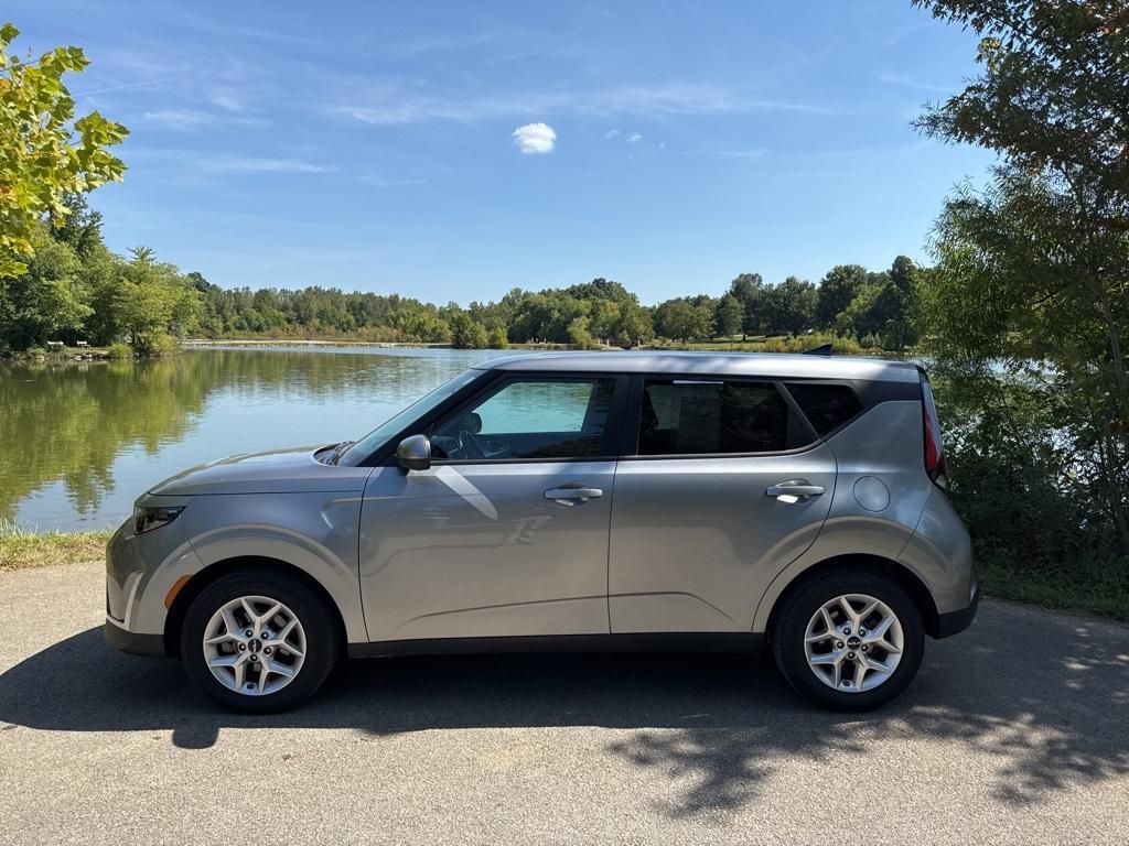 used 2024 Kia Soul car, priced at $19,989