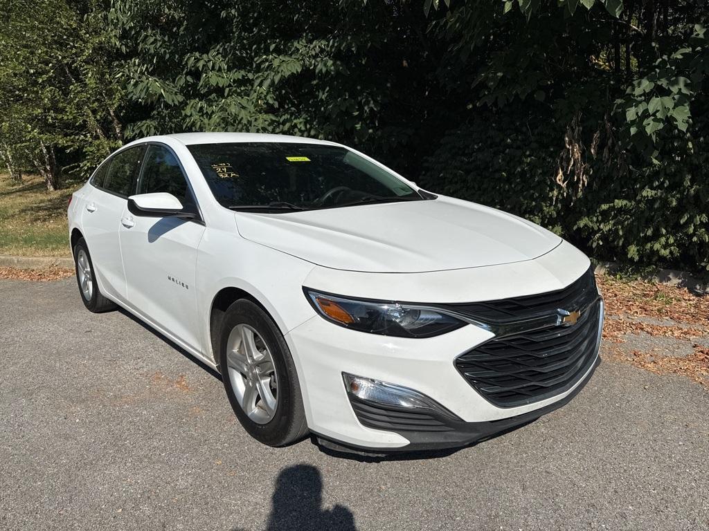 used 2024 Chevrolet Malibu car, priced at $21,560