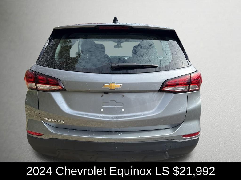 used 2024 Chevrolet Equinox car, priced at $21,992