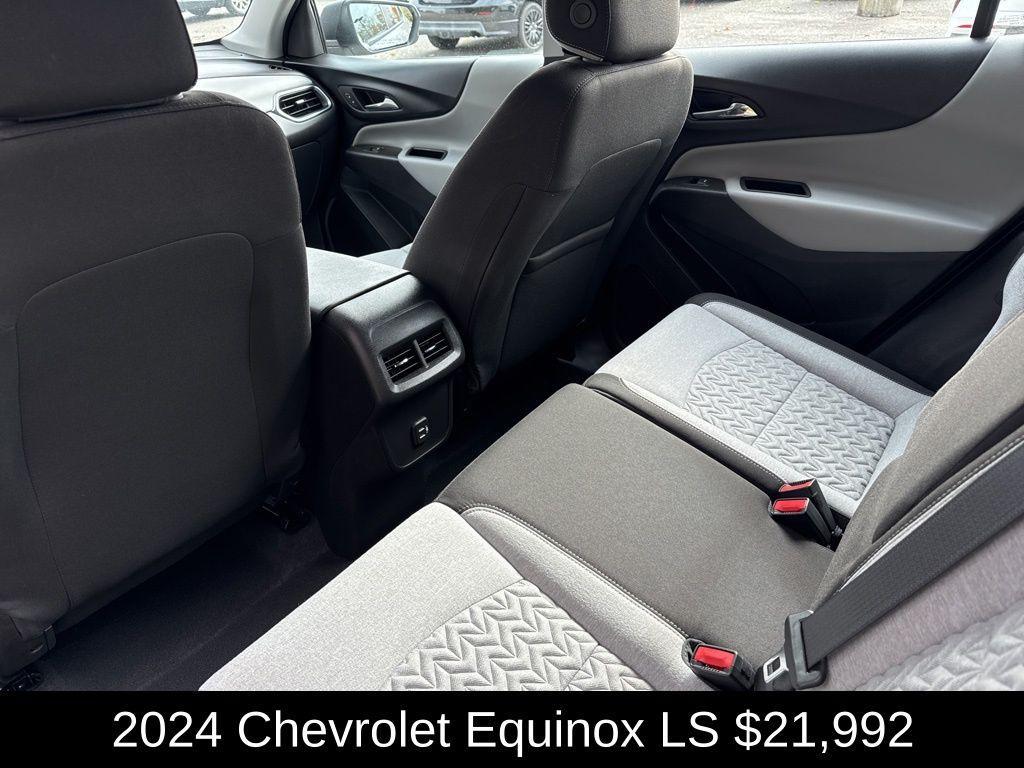 used 2024 Chevrolet Equinox car, priced at $21,992