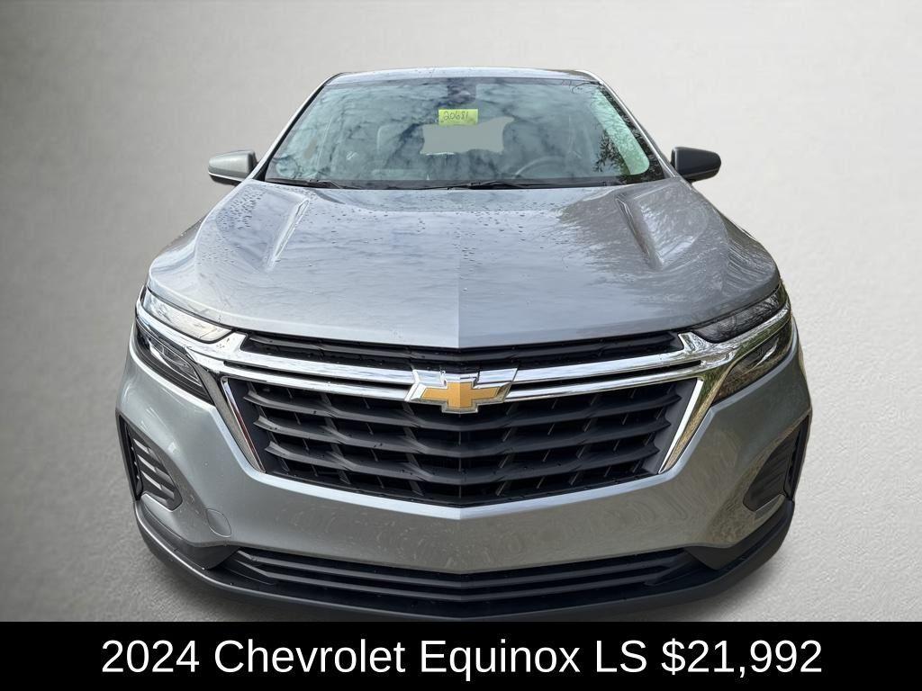 used 2024 Chevrolet Equinox car, priced at $21,992