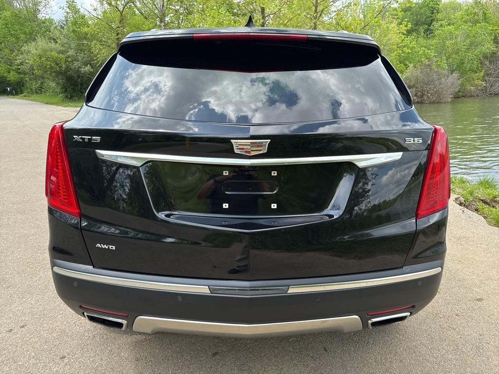 used 2019 Cadillac XT5 car, priced at $24,160