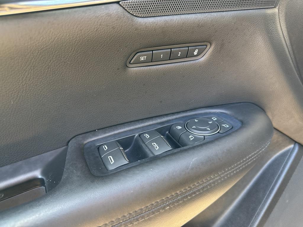 used 2019 Cadillac XT5 car, priced at $24,160