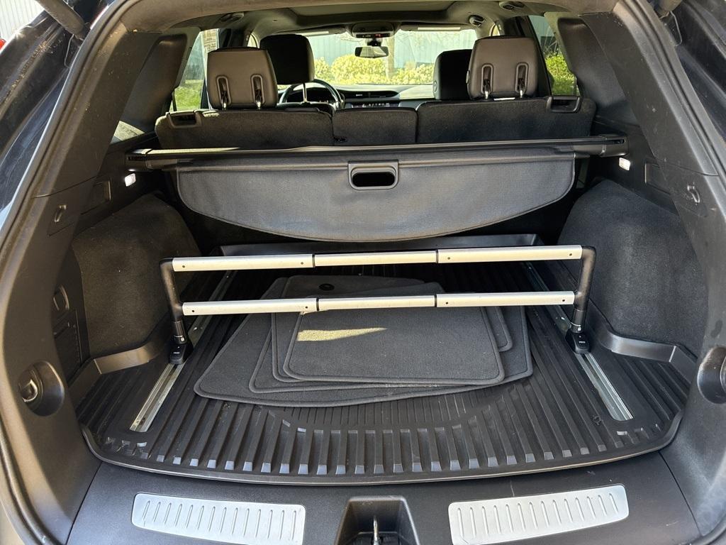 used 2019 Cadillac XT5 car, priced at $24,160