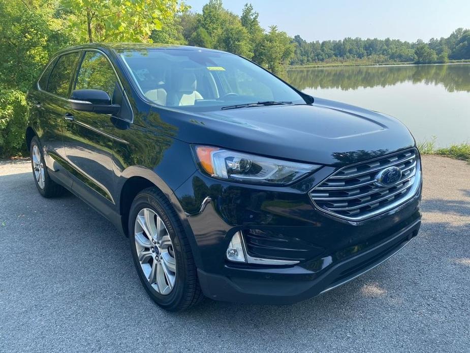 used 2022 Ford Edge car, priced at $21,334