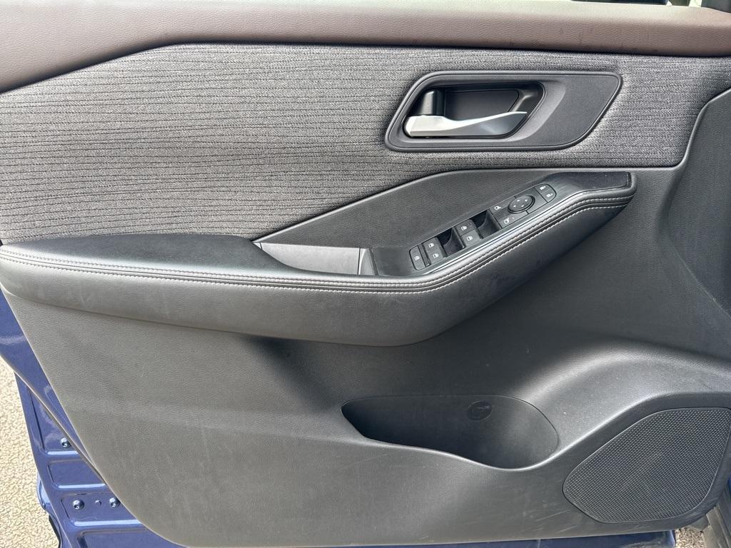 used 2023 Nissan Rogue car, priced at $22,189
