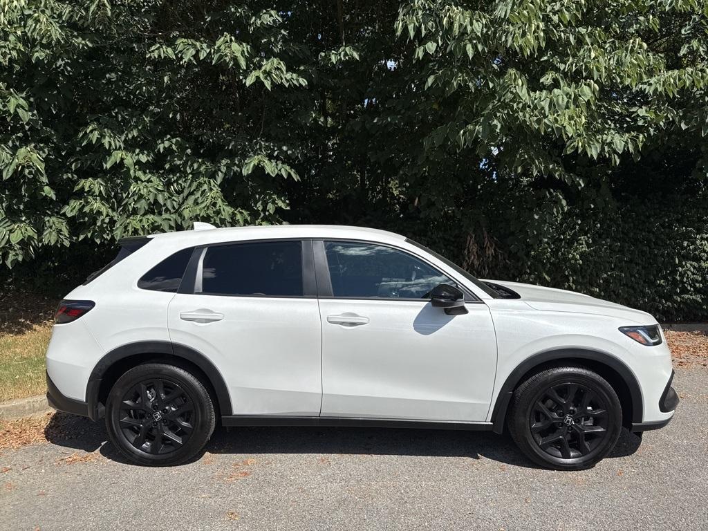 used 2025 Honda HR-V car, priced at $27,995