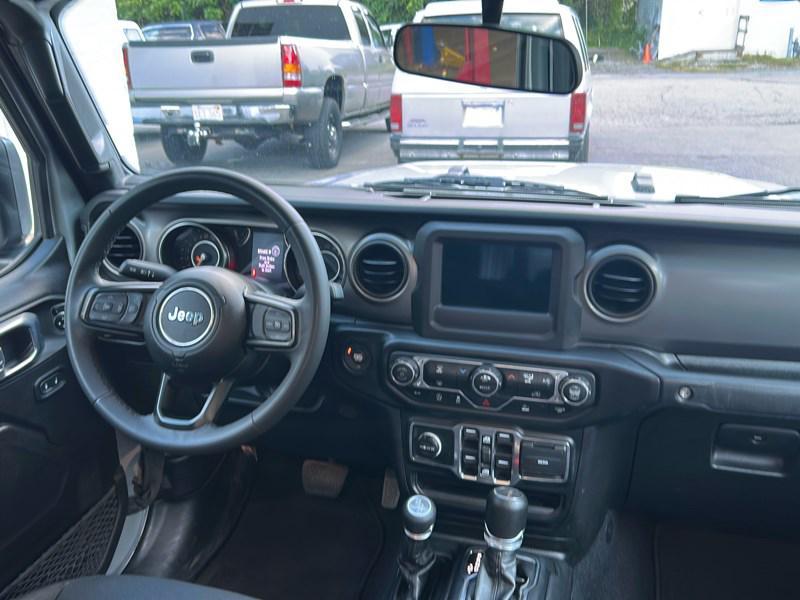 used 2023 Jeep Gladiator car, priced at $29,690