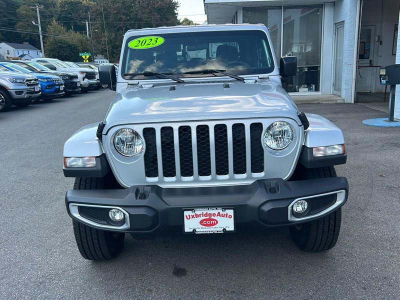used 2023 Jeep Gladiator car, priced at $29,690
