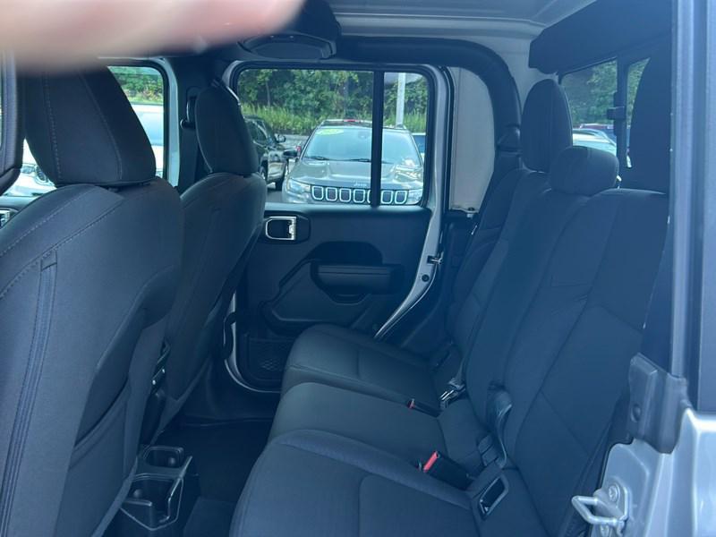 used 2023 Jeep Gladiator car, priced at $29,690