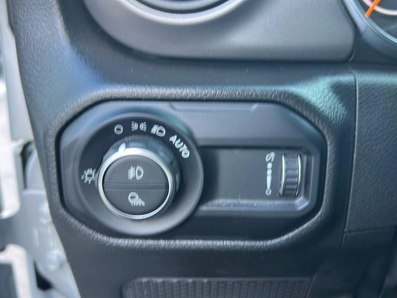 used 2023 Jeep Gladiator car, priced at $29,690