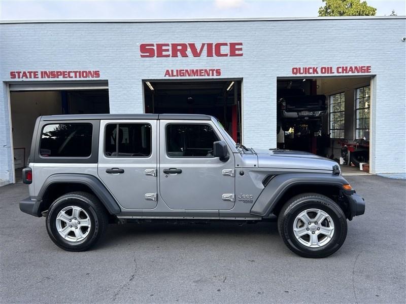 used 2020 Jeep Wrangler Unlimited car, priced at $31,590