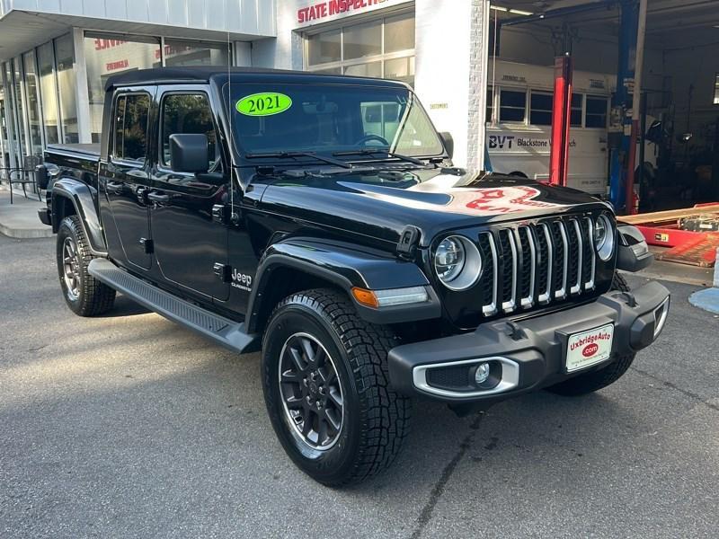 used 2021 Jeep Gladiator car, priced at $33,990