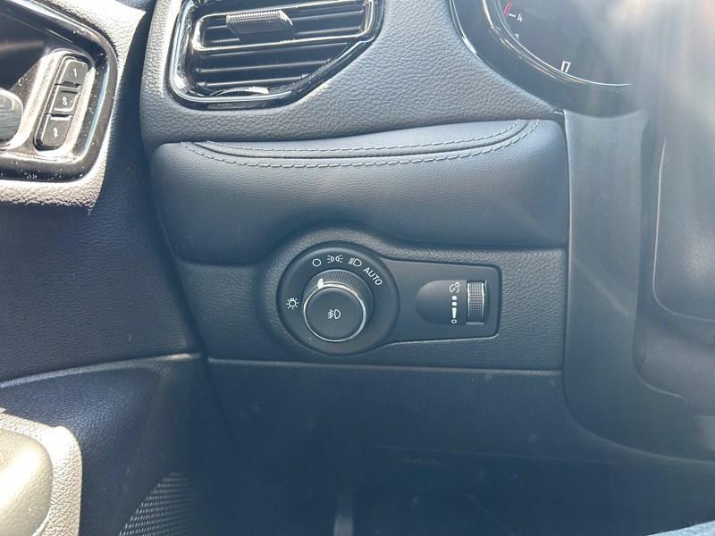 used 2022 Dodge Durango car, priced at $33,690