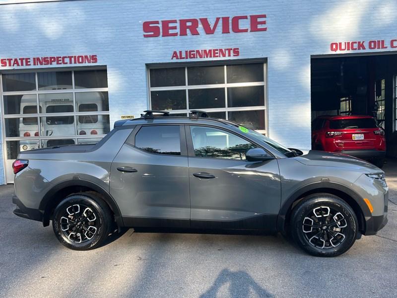used 2023 Hyundai SANTA CRUZ car, priced at $27,990