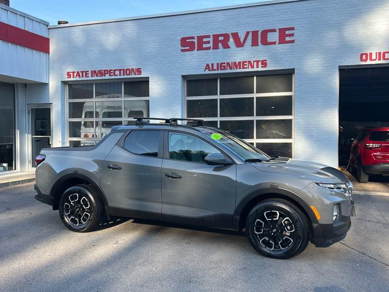 used 2023 Hyundai SANTA CRUZ car, priced at $27,990