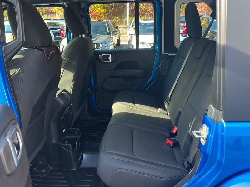 used 2022 Jeep Wrangler Unlimited car, priced at $34,990