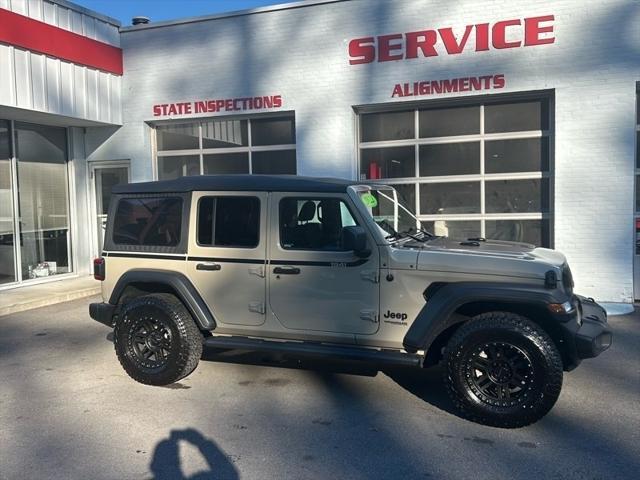 used 2022 Jeep Wrangler Unlimited car, priced at $31,440