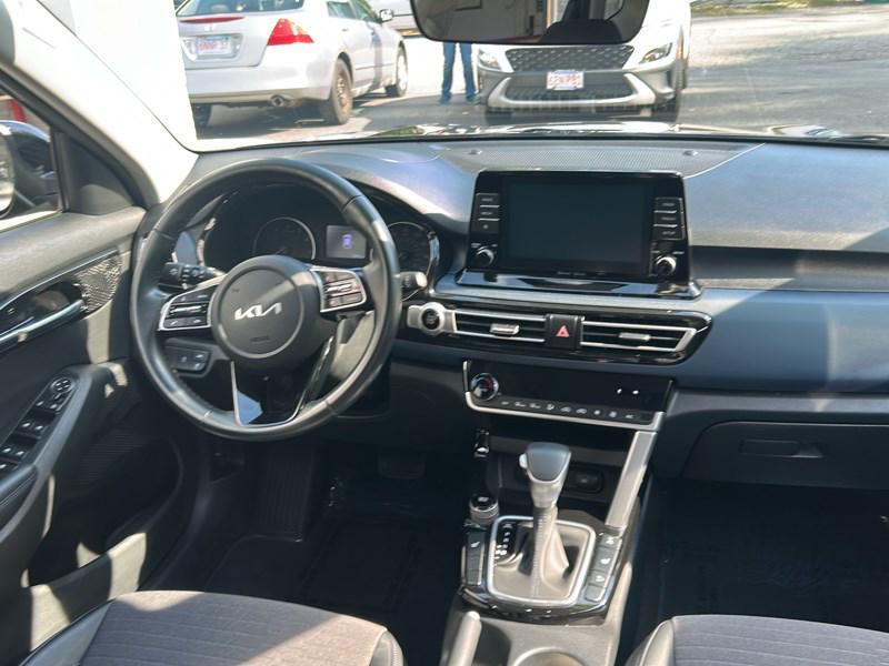 used 2023 Kia Seltos car, priced at $21,990