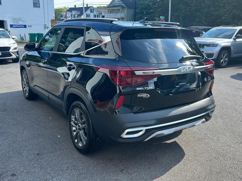 used 2023 Kia Seltos car, priced at $21,990