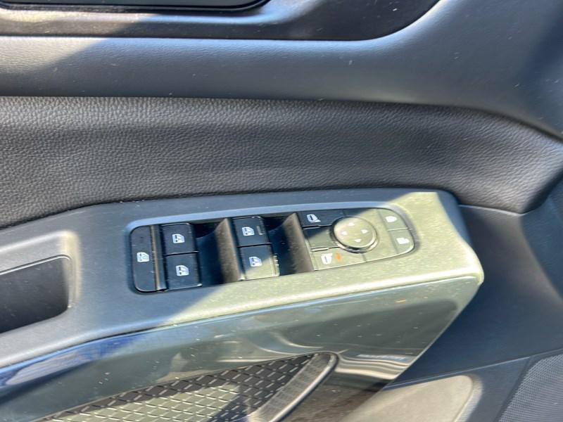 used 2023 Nissan Pathfinder car, priced at $28,990