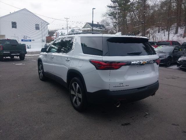 used 2022 Chevrolet Traverse car, priced at $32,990