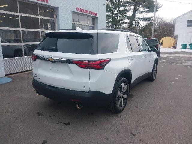 used 2022 Chevrolet Traverse car, priced at $32,990