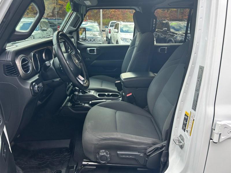 used 2021 Jeep Wrangler Unlimited car, priced at $30,440